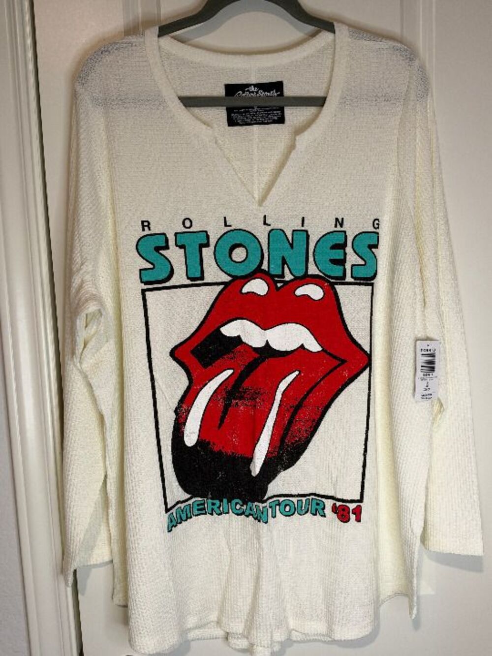 TORRID Rolling Stones Waffle Tee Sz 3. NWT